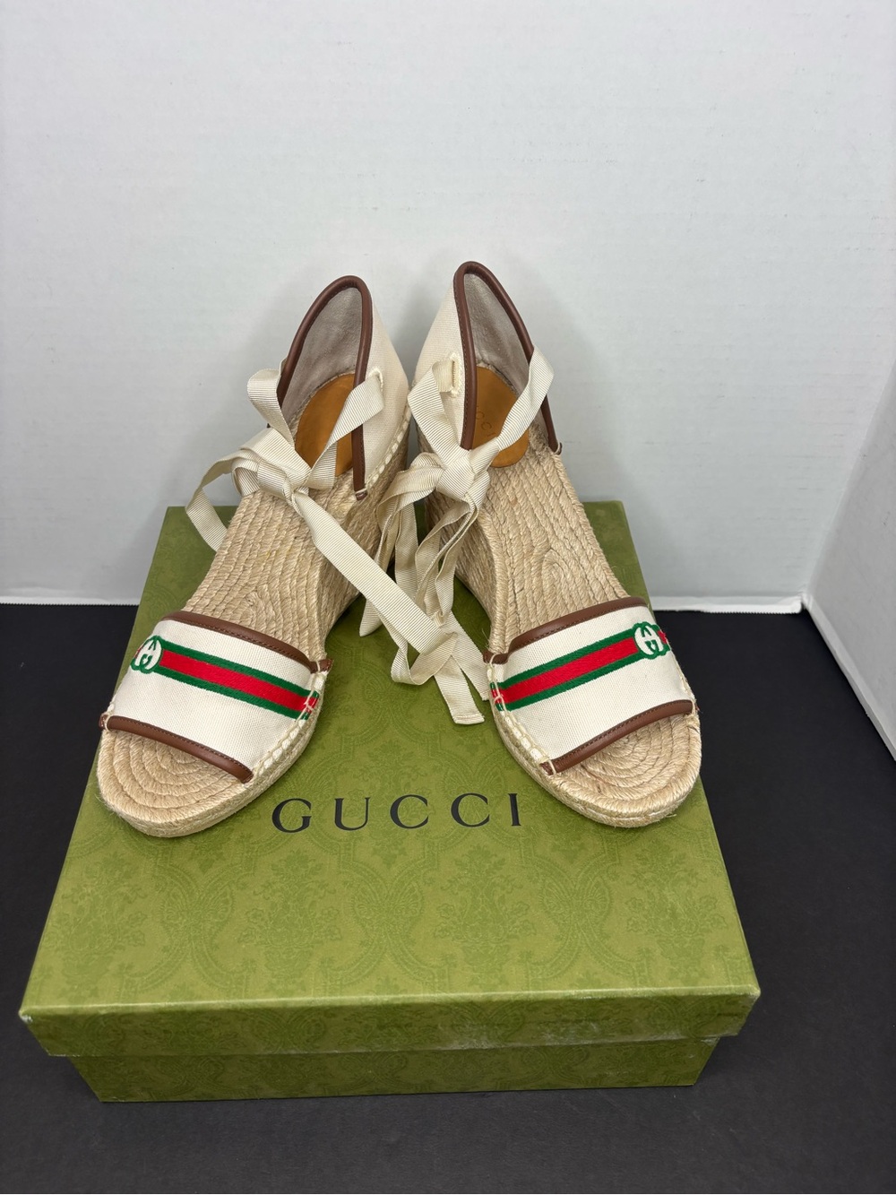 Gucci Cream Canvas Espadrille Wedges with Green and Red Stripe